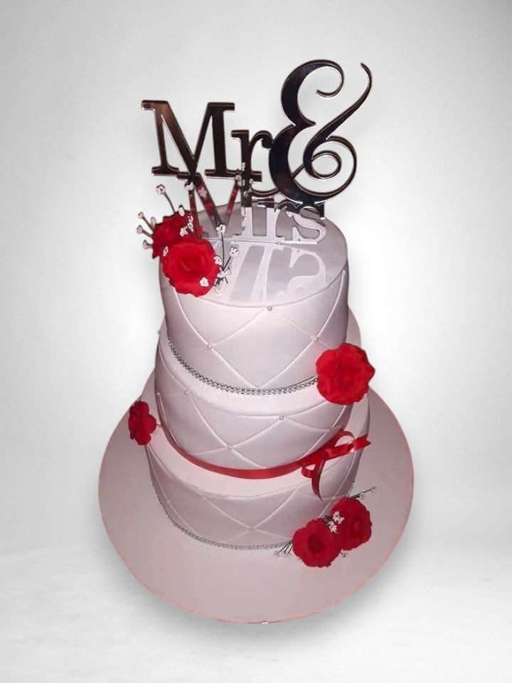 Quilted Elegance Three-Tier Wedding Cake